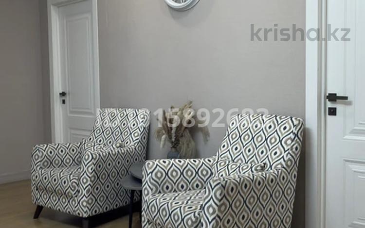 4-комнатная квартира · 125 м², Туркестан 10 за 750 000 ₸ в Астане, Есильский р-н — фото 2