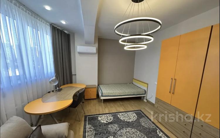 4-комнатная квартира · 190 м² · 12/14 этаж, мкр Керемет 5 к19 за 900 000 ₸ в Алматы, Бостандыкский р-н — фото 2