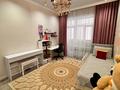 Жеке үй · 6 бөлме · 190 м² · 3 жүзд., Кенесары 8/12 — 10 мкр, бағасы: 90 млн ₸ в Уральске — фото 12