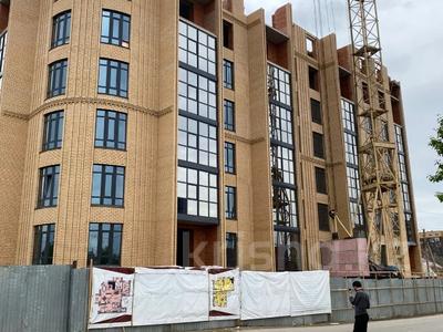 Продажа квартир в Акмолинской обл.: 3-комнатная квартира · 66.8 м² · 2/10 этаж, Бокейхана 84 за 26.1 млн 〒 3-комнатная квартира · 66.8 м² · 2/10 этаж, Бокейхана 84 за 26.1 млн 〒 в Кокшетау