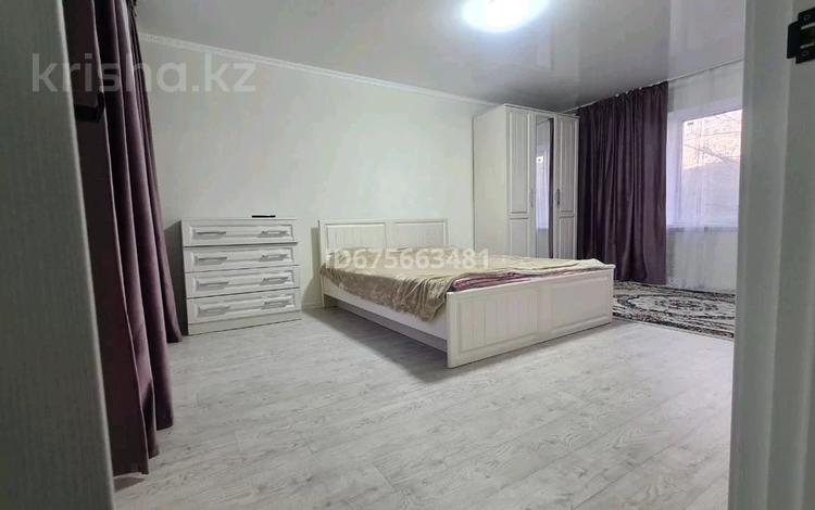 1-комнатная квартира · 41 м² · 2/5 этаж, Ауэзова 102 Ак желкен за 12 000 〒 в Щучинске — фото 2