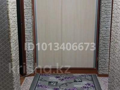 2-комнатная квартира · 48 м² · 3/5 этаж, Кенесары 12 за 20 000 ₸ в Бурабае