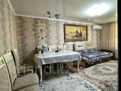 3-комнатная квартира · 62 м² · 1/5 этаж, Шухова 6 — 20 мкр за 20.5 млн ₸ в Петропавловске