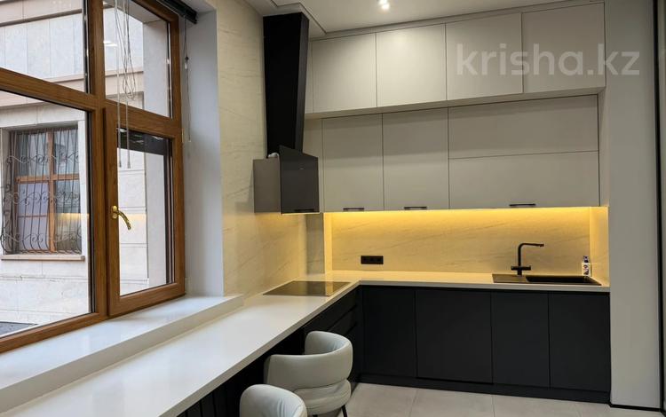5-комнатная квартира · 154.5 м² · 3/7 этаж, мкр «Мирас» 31 за 250 млн ₸ в Алматы, Бостандыкский р-н — фото 2