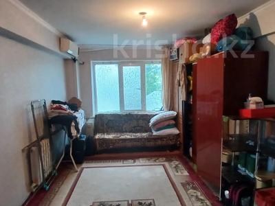2-бөлмелі пәтер · 50 м² · 1/5 қабат, Балықшы ш/а., К. Ахмедиярова 1, бағасы: 11 млн ₸ в Атырау, пгт Балыкши