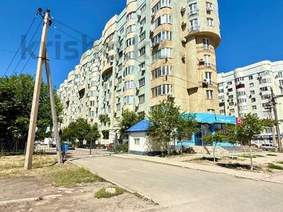 2-комнатная квартира · 85.8 м², Жарбосынова 62 за 36 млн ₸ в Атырау