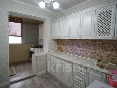 3-бөлмелі пәтер · 70 м² · 4/5 қабат, 12-й мкр 27, бағасы: 19 млн ₸ в Актау