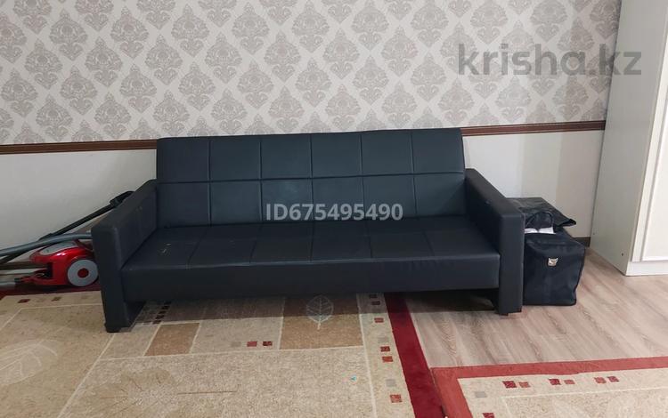 2-комнатная квартира · 60 м² · 1/4 этаж, 1 мкр 23 — Ерубаев за 120 000 ₸ в Туркестане — фото 2