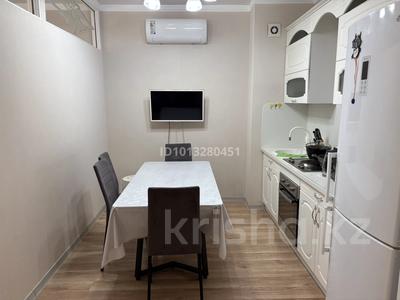 2-бөлмелі пәтер · 95 м² · 7/14 қабат, Навои 208 — Торайгырова, бағасы: 500 000 ₸ в Алматы, Бостандыкский р-н