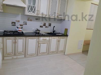 4-комнатная квартира · 95 м² · 4/5 этаж, проспект Каныша Сатпаева 34 за 300 000 〒 в Атырау