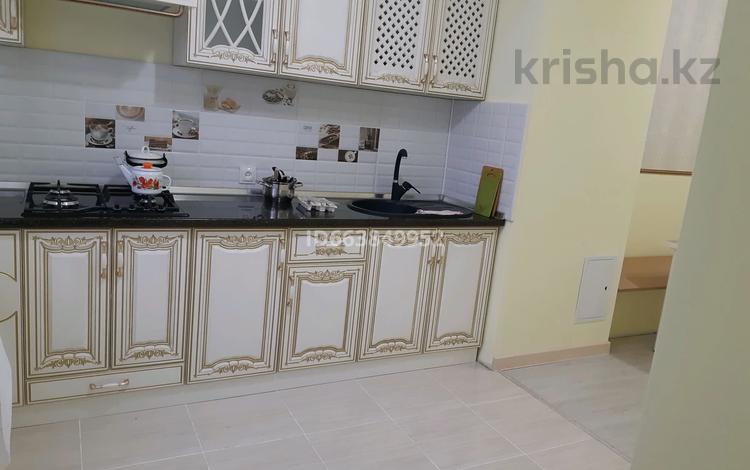 4-бөлмелі пәтер · 95 м² · 4/5 қабат, проспект Каныша Сатпаева 34, бағасы: 300 000 ₸ в Атырау — фото 13
