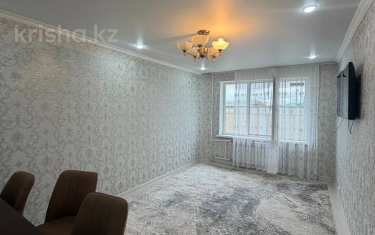 3-комнатная квартира · 62.7 м² · 7/9 этаж, мкр Жилгородок, проспект Бейбитшилик за 17.5 млн ₸ в Актобе — фото 10