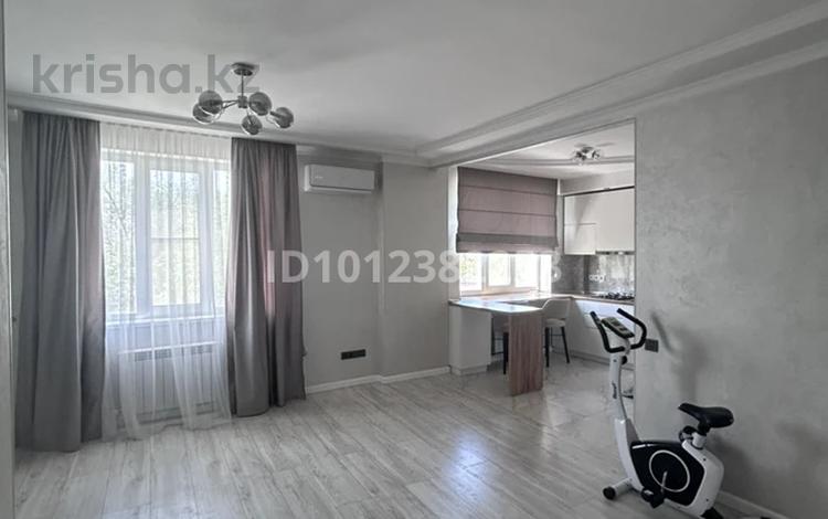 2-комнатная квартира · 61.2 м² · 2/6 этаж, Ауэзова 25 за 27 млн ₸ в Атырау, мкр Жилгородок — фото 6