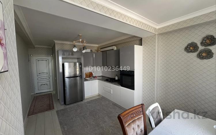 2-комнатная квартира · 70 м² · 9/9 этаж, 32Б мкр 4 за 15 млн ₸ в Актау — фото 2