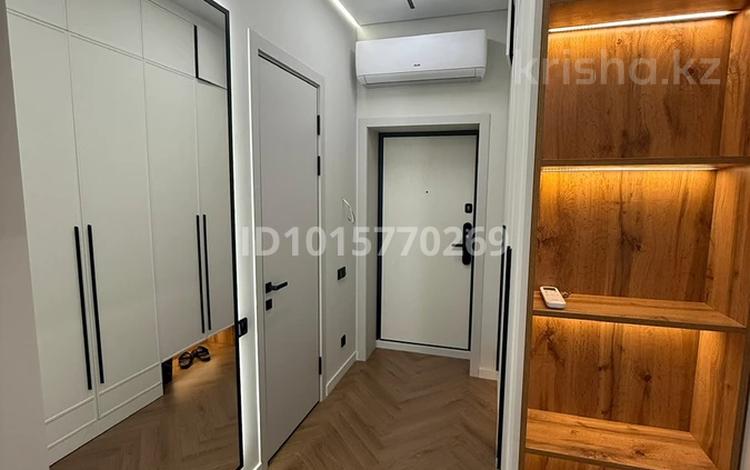 3-комнатная квартира · 60 м² · 13/19 этаж, Аль-Фараби за 800 000 ₸ в Алматы, Бостандыкский р-н — фото 2