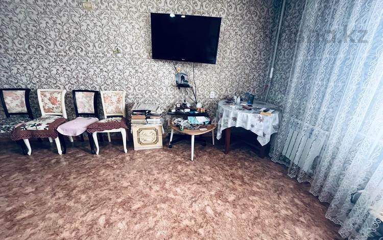 1-комнатная квартира · 41 м² · 10/10 этаж, проспект Шакарима 20 — Шакарима за 18 млн ₸ в Семее — фото 2