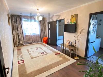 Продажа квартир в Жамбылской обл.: 2-комнатная квартира · 42 м² · 3/4 этаж, Болтирик Шешен 1 за 12.7 млн 〒 2-комнатная квартира · 42 м² · 3/4 этаж, Болтирик Шешен 1 за 12.7 млн 〒 в Таразе