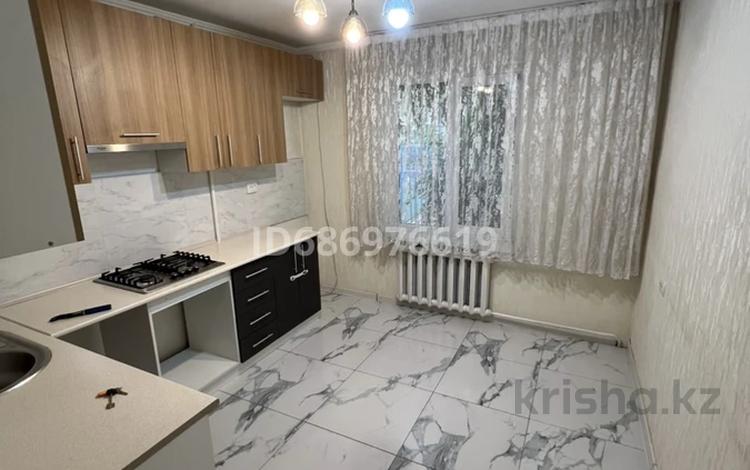 4-комнатная квартира · 86 м² · 2/5 этаж, мкр Аксай-3А 66 — Яссауи Толеби за 360 000 ₸ в Алматы, Ауэзовский р-н — фото 8