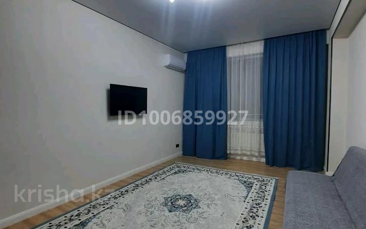 2-бөлмелі пәтер · 46 м² · 2/14 қабат, 17-й мкр 6, бағасы: 3 000 〒 в Актау — фото 5