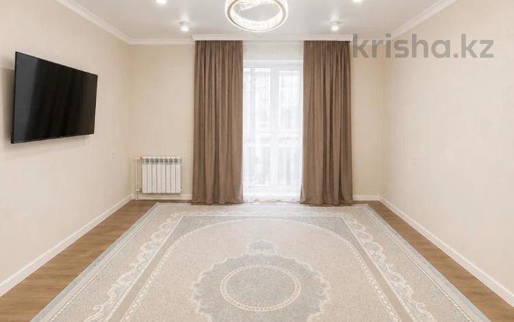 3-комнатная квартира · 100.2 м² · 8/9 этаж, Самал за 34 млн ₸ в Уральске — фото 2