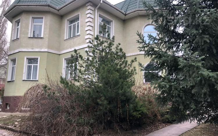 8-комнатный дом посуточно, 500 м², мкр Таусамалы, Акбата 5 за 100 000 〒 в Алматы, Наурызбайский р-н — фото 2