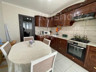 3-комнатная квартира · 89 м² · 8/9 этаж, мкр 12, бокенбай батыр 22/1 за 30 млн 〒 в Актобе