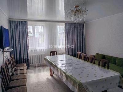 Жеке үй · 4 бөлме · 106 м² · 10 жүзд., Жетес би 17, бағасы: 40 млн ₸ в Актобе, жилой массив Юго-Запад-1