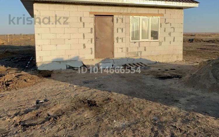 Отдельный дом · 3 комнаты · 64 м² · 10 сот., мкр 41-й разъезд — Микрорайон Парасат за 4 млн ₸ в Актобе — фото 3