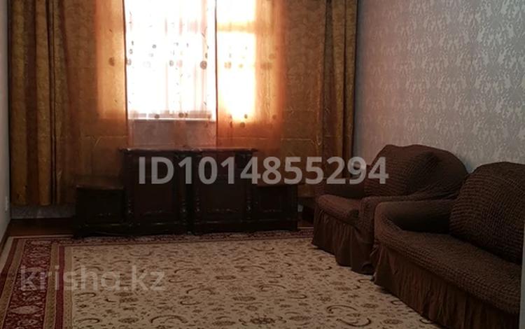 3-комнатная квартира · 65 м² · 2/5 этаж, 18-й микрорайон 11 — Евразия за 150 000 ₸ в Шымкенте, Аль-Фарабийский р-н — фото 2