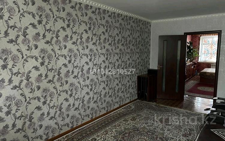 3-комнатная квартира · 67 м² · 4/5 этаж, мкр Мынбулак 20 за 18 млн ₸ в Таразе — фото 2