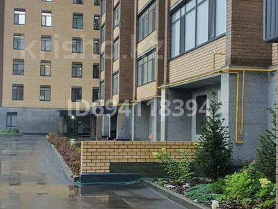 1-бөлмелі пәтер · 50 м² · 3/9 қабат, Набережная 49б, бағасы: 250 000 〒 в Костанае