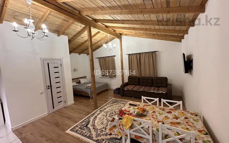 1-бөлмелі пәтер · 36 м² · 1/1 қабат, Сейфуллина 43 — Burabai Mall, бағасы: 25 000 ₸ в Бурабае — фото 3