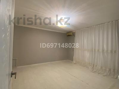 2-бөлмелі пәтер · 40 м² · 2/5 қабат, 22-ш/а. 10б, бағасы: 7.8 млн ₸ в Актау, 22-й мкр
