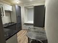 1-комнатная квартира · 35 м² · 1/5 этаж, мкр Строитель 1/3 за 9 000 ₸ в Уральске — фото 2