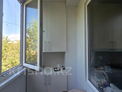 3-комнатная квартира · 70 м² · 5/5 этаж, жургенова за 55 млн ₸ в Алматы, Медеуский р-н