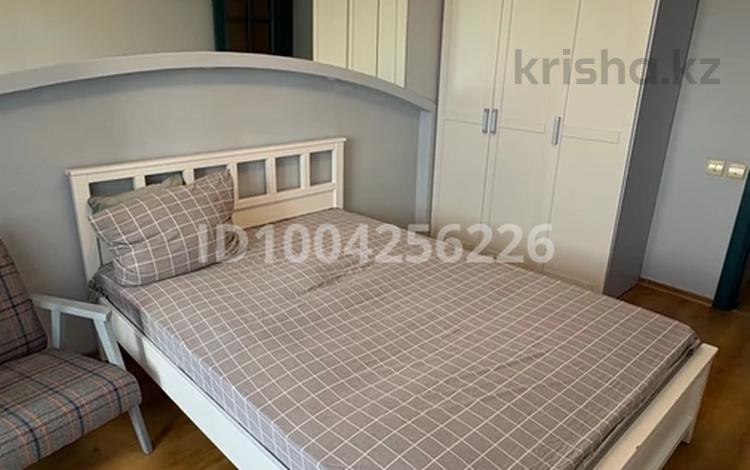 2-комнатная квартира · 60 м² · 9/9 этаж, Маргулана 118 — Кафе Дилижанс за 250 000 ₸ в Павлодаре — фото 2