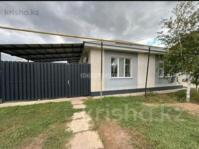 Отдельный дом · 3 комнаты · 90 м² · 4 сот., Перевалочно-Набережная 2 — Хусайнова за 33 млн 〒 в Уральске