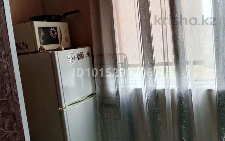 1-бөлмелі пәтер · 46 м² · 3/5 қабат, Массив Карасу 18, бағасы: 100 000 ₸ в Таразе — фото 4