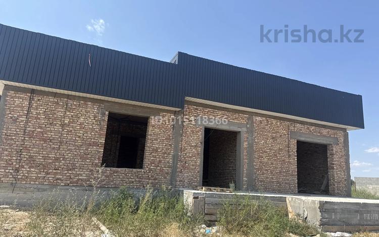 Отдельный дом · 4 комнаты · 176 м² · 6 сот., мкр Рахат 1115 — Индустриальной зоны за 40 млн ₸ в Алматы, Алатауский р-н — фото 2