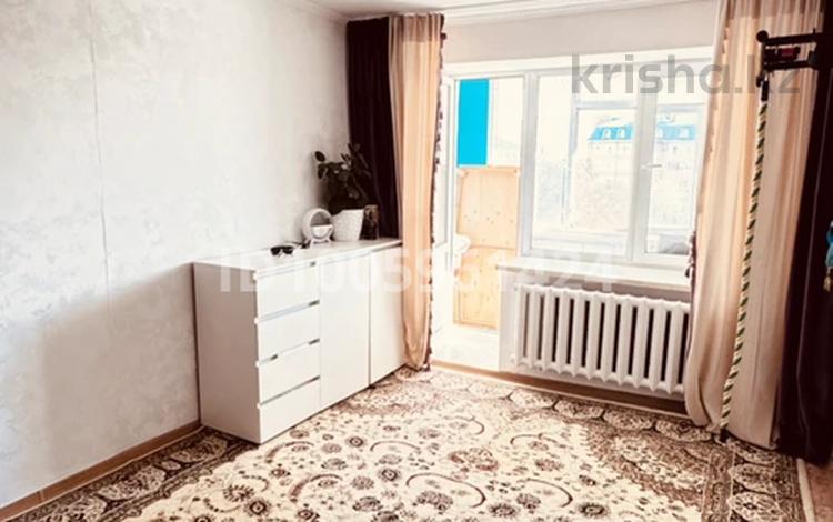 1-комнатная квартира · 28.7 м² · 5/5 этаж, мкр 8 10 — Сингай,Сатпаева за 9 млн ₸ в Актобе — фото 2