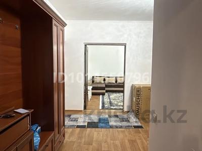 3-комнатная квартира · 103 м² · 9/9 этаж, мкр Аксай-1А 24 — Райымбек-Момышулы за 320 000 ₸ в Алматы, Ауэзовский р-н