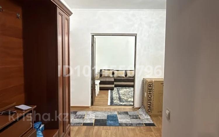 3-комнатная квартира · 103 м² · 9/9 этаж, мкр Аксай-1А 24 — Райымбек-Момышулы за 320 000 ₸ в Алматы, Ауэзовский р-н — фото 2