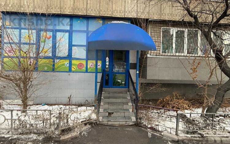 Свободное назначение, офисы, магазины и бутики, салоны красоты, фитнес и спорт, медцентры и аптеки, образование, развлечения, конференц-залы, кабинеты и рабочие места, студии · 150 м² за 1 млн 〒 в Алматы, Бостандыкский р-н — фото 14