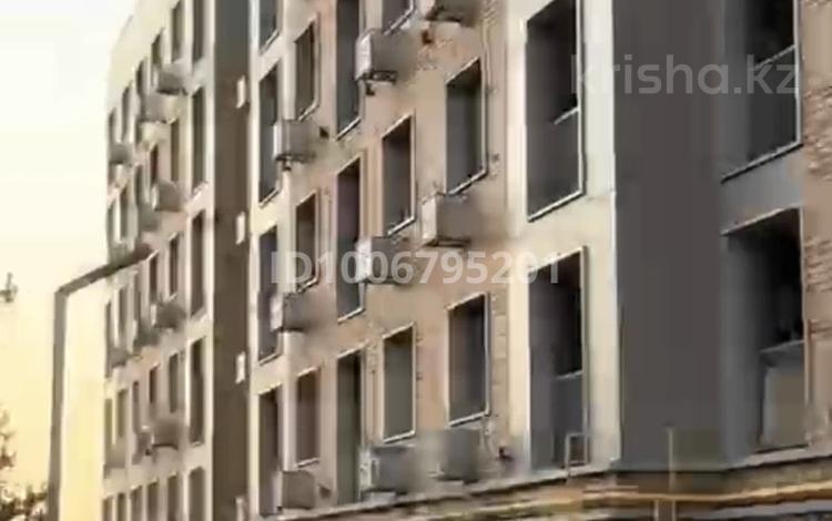 2-комнатная квартира · 89 м² · 3/6 этаж, Халиулина 140/9 за 450 000 ₸ в Алматы, Медеуский р-н — фото 3