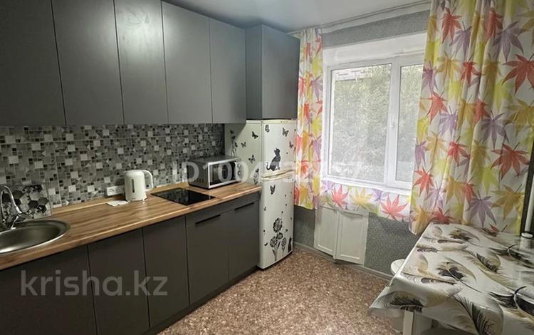 1-бөлмелі пәтер · 33 м² · 3/5 қабат, Кутжанова 36 — 20 квартал, бағасы: 10 000 ₸ в Семее — фото 8