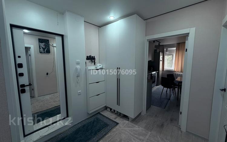 3-комнатная квартира · 62 м² · 2/5 этаж, 5 26 за 19 млн ₸ в Степногорске — фото 2