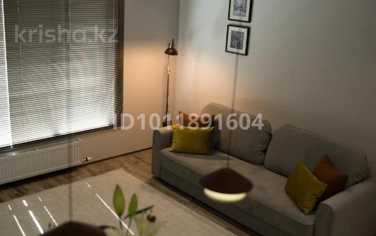 2-комнатная квартира · 57 м² · 7/21 этаж, мкр Центральный, Исатай Тайманова 42/1 — Жарбосынова за 470 000 〒 в Атырау — фото 2