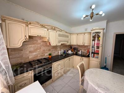 3-бөлмелі пәтер · 71.5 м² · 3/9 қабат, Береке шағын ауданы 59, бағасы: 43 млн ₸ в Костанае, Микрорайон Береке
