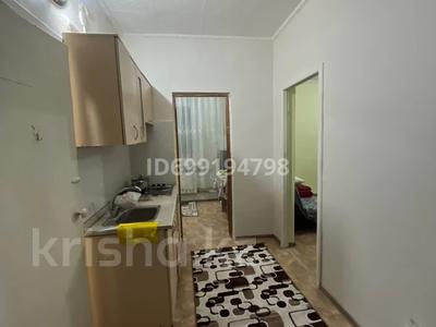 2-комнатная квартира · 36 м² · 4/9 этаж, мкр Аксай-1А 3 за 200 000 ₸ в Алматы, Ауэзовский р-н