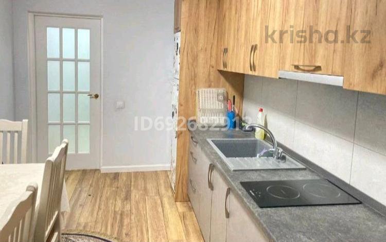 1-комнатная квартира · 37 м² · 4 этаж, Керей жанибек хандар 5 за 13 000 ₸ в Астане, Есильский р-н — фото 3